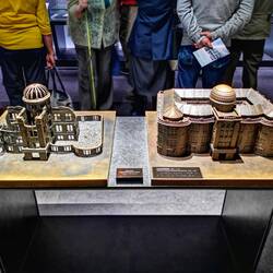 Vor und nach der Bombe