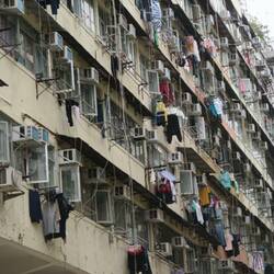 Typische Hausfassaden, hier in Kowloon