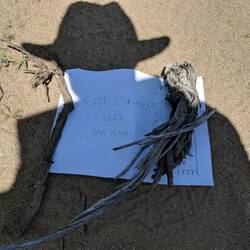 Eine Warnung anderer Hiker vor einer Klapperschlange