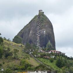 El Pierdo El Peñon