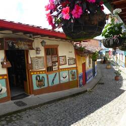 Typisch straatje Guatapé