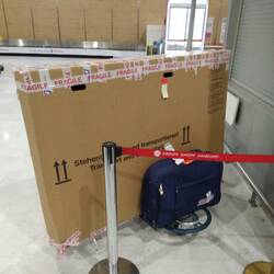 A minuit quand mon vol est annulé et qu'on me demande de repartir avec.