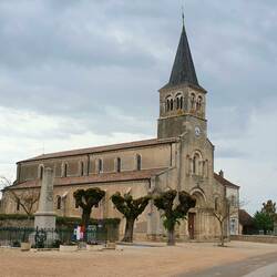 Kirche von Gigny sur Saône