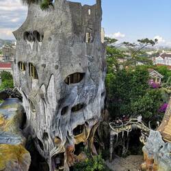 Crazy House
