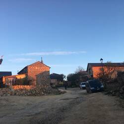 Sonnenaufgang im Dorf