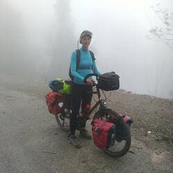 Kind of lost in the fog. Its only 4pm but I cannot see much when riding !