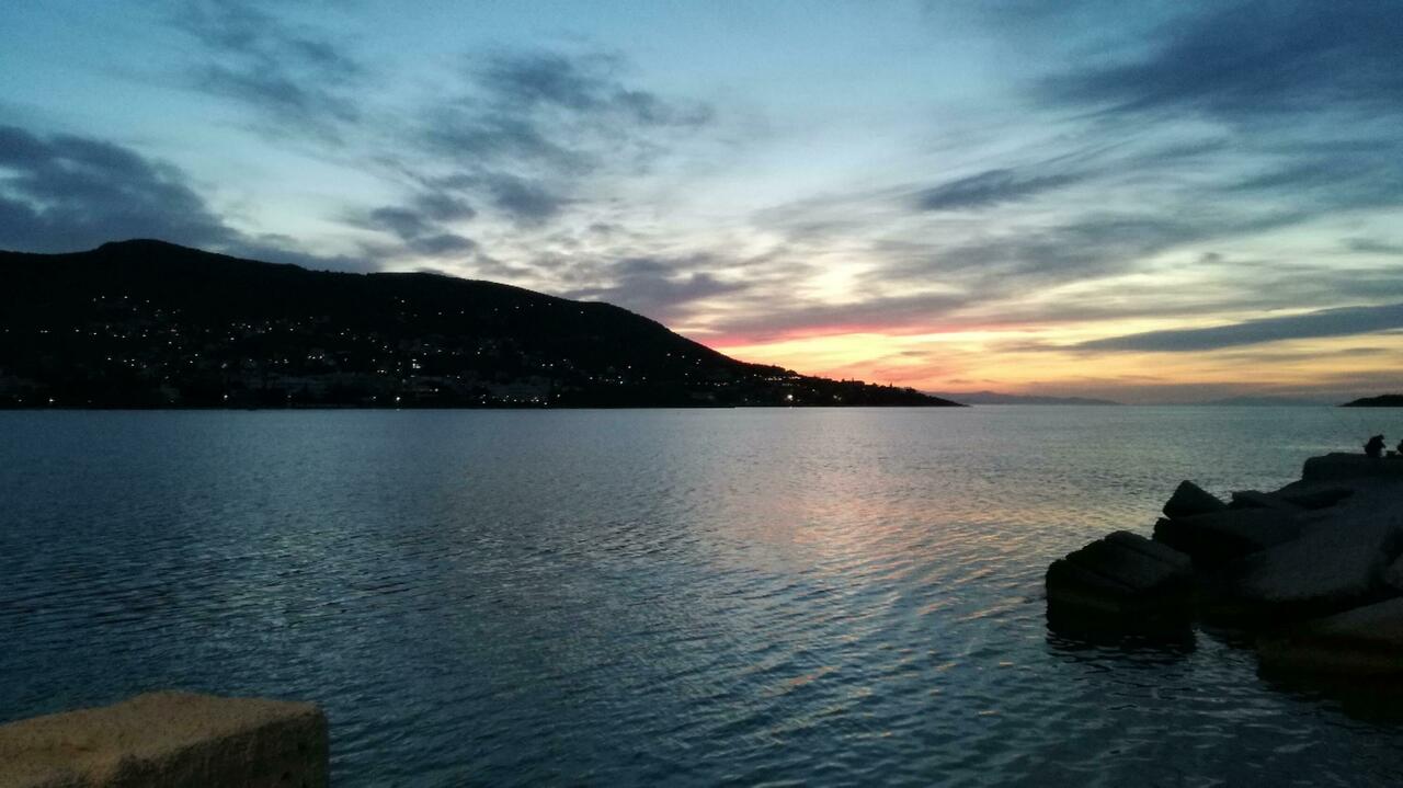 Morgendämmerung in Porto Rafti