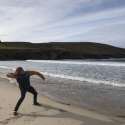 Wer wirft am weitesten ? 😁