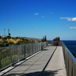 Auf dem "Memorial Walk" (Brücke)