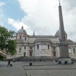 Rear of Santa María Maggiore & Obelisco Esquilino