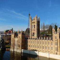 die Houses of Parliament