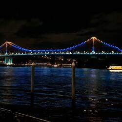 Story Bridge bei Nacht