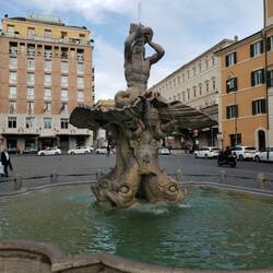 Fontane del Tritone on Piazza Barberini