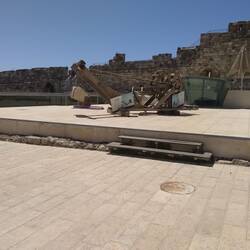 Replica of crane used to place large blocks