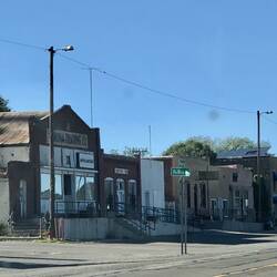 Corona - eins dieser ziemlich einsamen Käffer