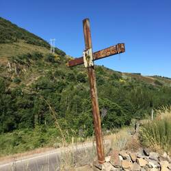 Old camino marker