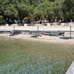 Überschaubarer Strand