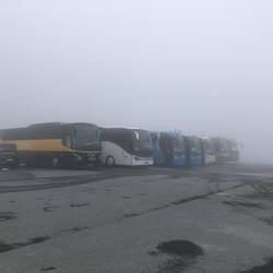 Cars à notre départ