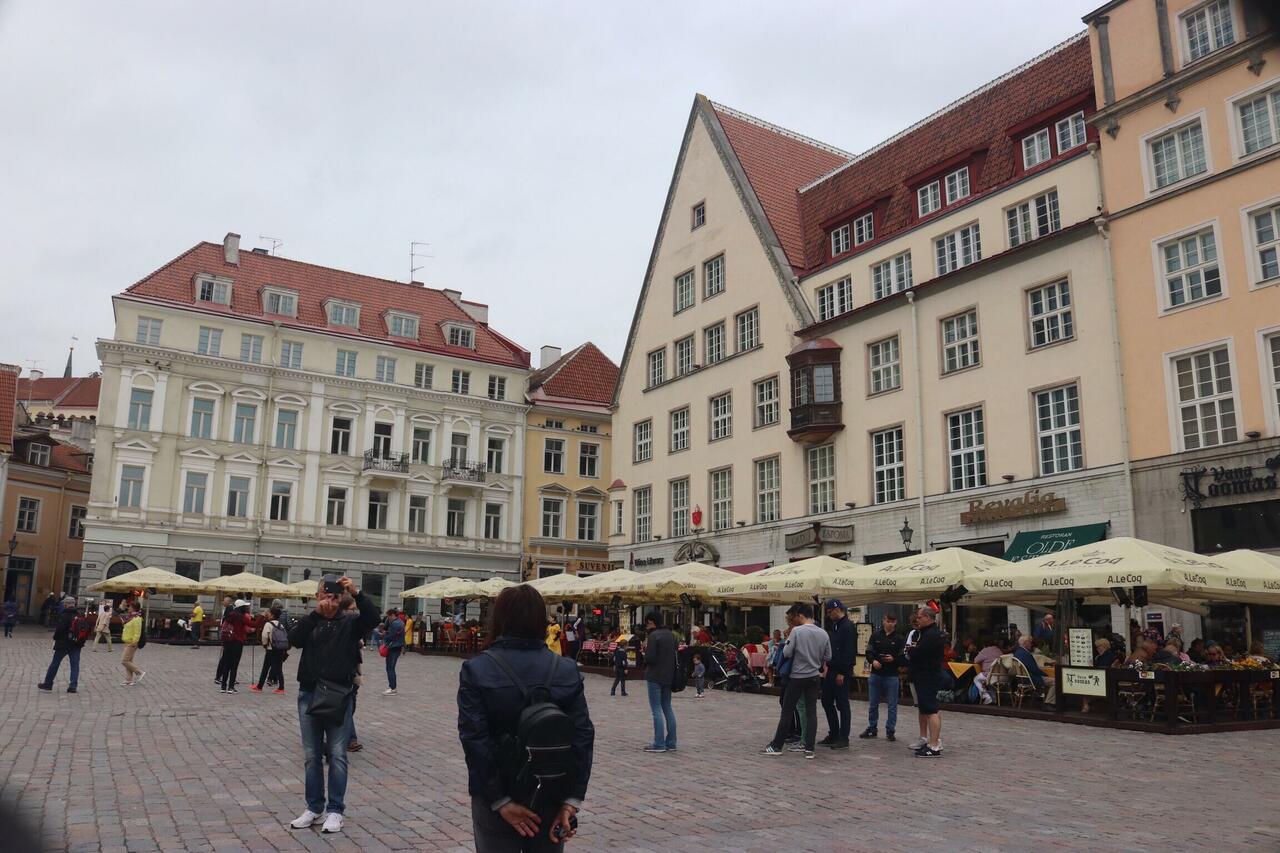 Town Hall Square