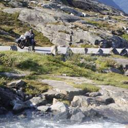 Marc arrive en haut de la route des trolls