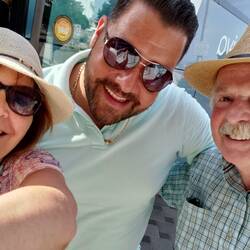 Thank you Klaudio for driving us safely.