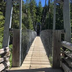 MacLaurins Crossing über dem Cheakamus River