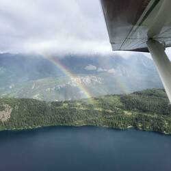 Wieder zurück am Start, aber wenigstens mit Regenbogen 😁