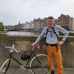 Bicycling Edinburgh