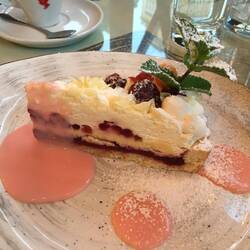 Cranberry White Chocolate Cake