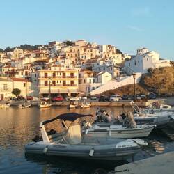 Skopelos am Morgen