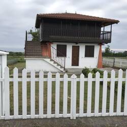 Some horreos have been turned into homes