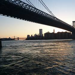 Sonnenuntergang an der Williamsburg Bridge von Brookyln