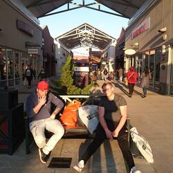Shopping im Outletcenter von Philadelphia