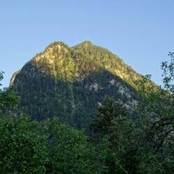 Die „Mittagsspitze“, nach der Platz benannt ist.