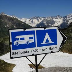 ...und einen Wohnmobil-Stellplatz.