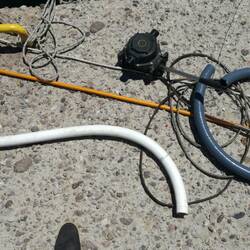 Externe Hilfe brachte Pumpe und neuen Schlauch