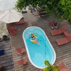 Relaxen im Pool
