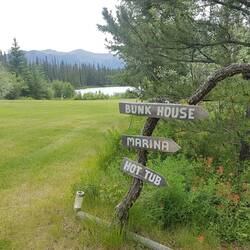 The houses a spread out and hidden, we need marked trails to find them!