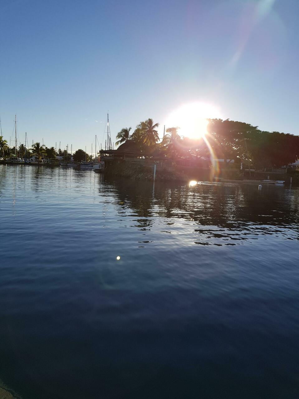 Aufbruch bei Sonnenaufgang