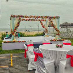 Die Bühne und Location