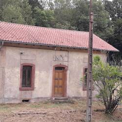 Leerstehendes Schleusenwärterhaus