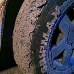 Da war der Gripmax-Reifen wohl doch nicht so griffig