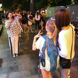 Fotto fotto with the cute blondie