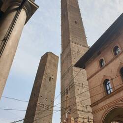 Torri Asinelle e Garisenda