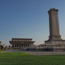 Tiananmen Platz mit Mausoleum Mao's