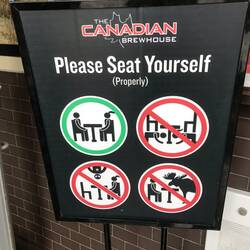 Cooles Schild am Eingang der Brewhouse