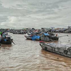 Blick auf den Floating Market