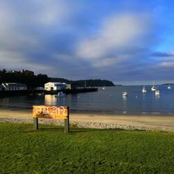 Ankunft in Oban, der einzigen "Stadt" auf Stewart Insel