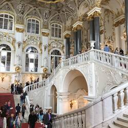 Prunkvolle Treppe