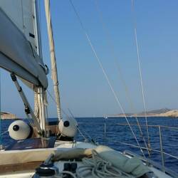 Segeln durch die Inselwelt